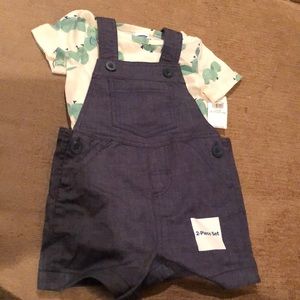 Old Navy overall set 3-6M